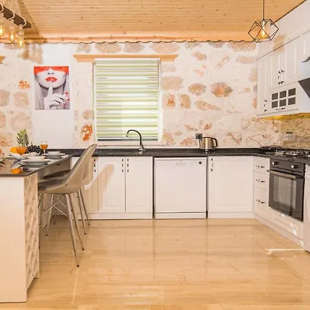 Villa Su Yolu * Kaş